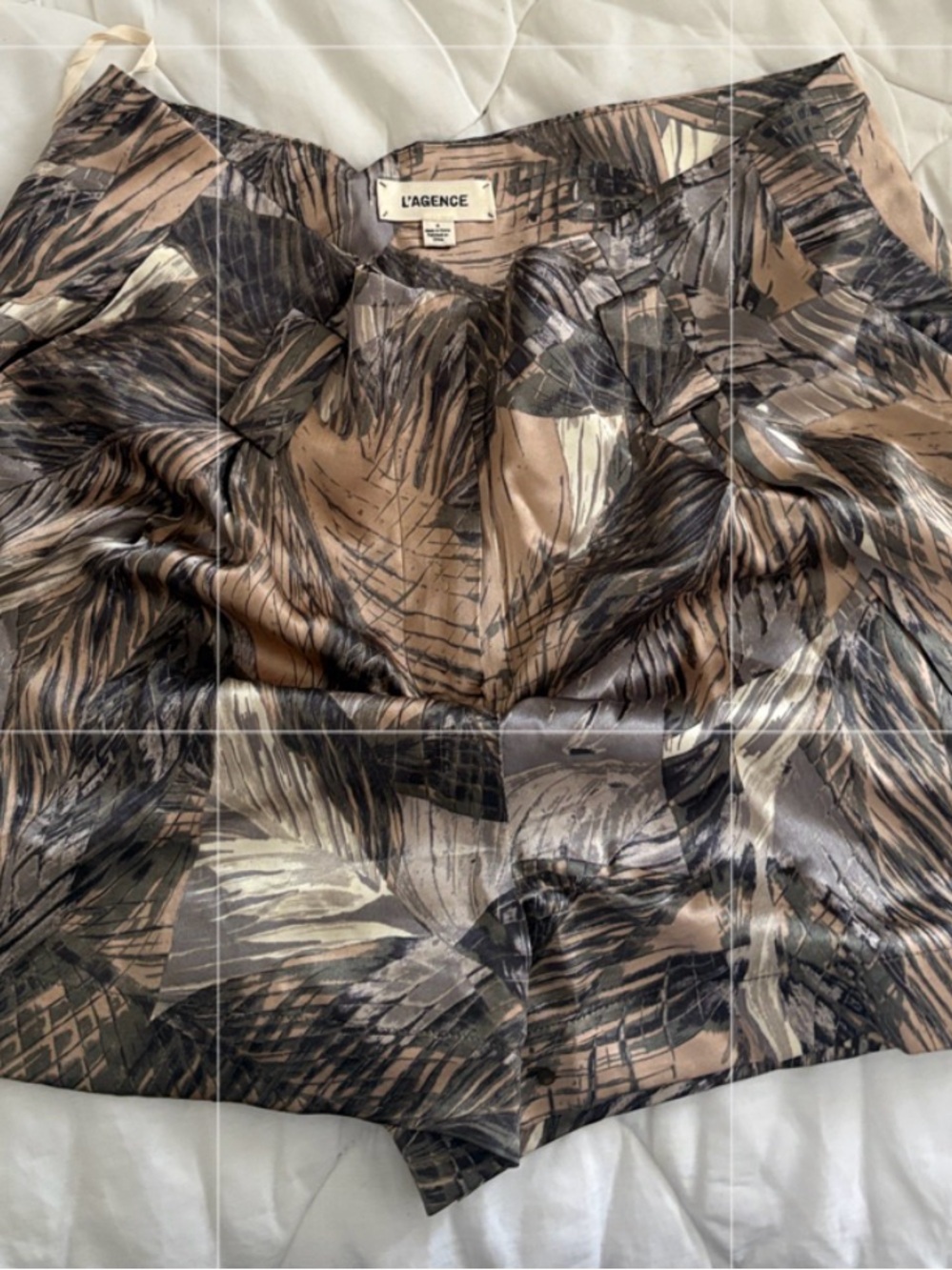 L'AGENCE Beige, Black & Gray Abstract Circle Skirt